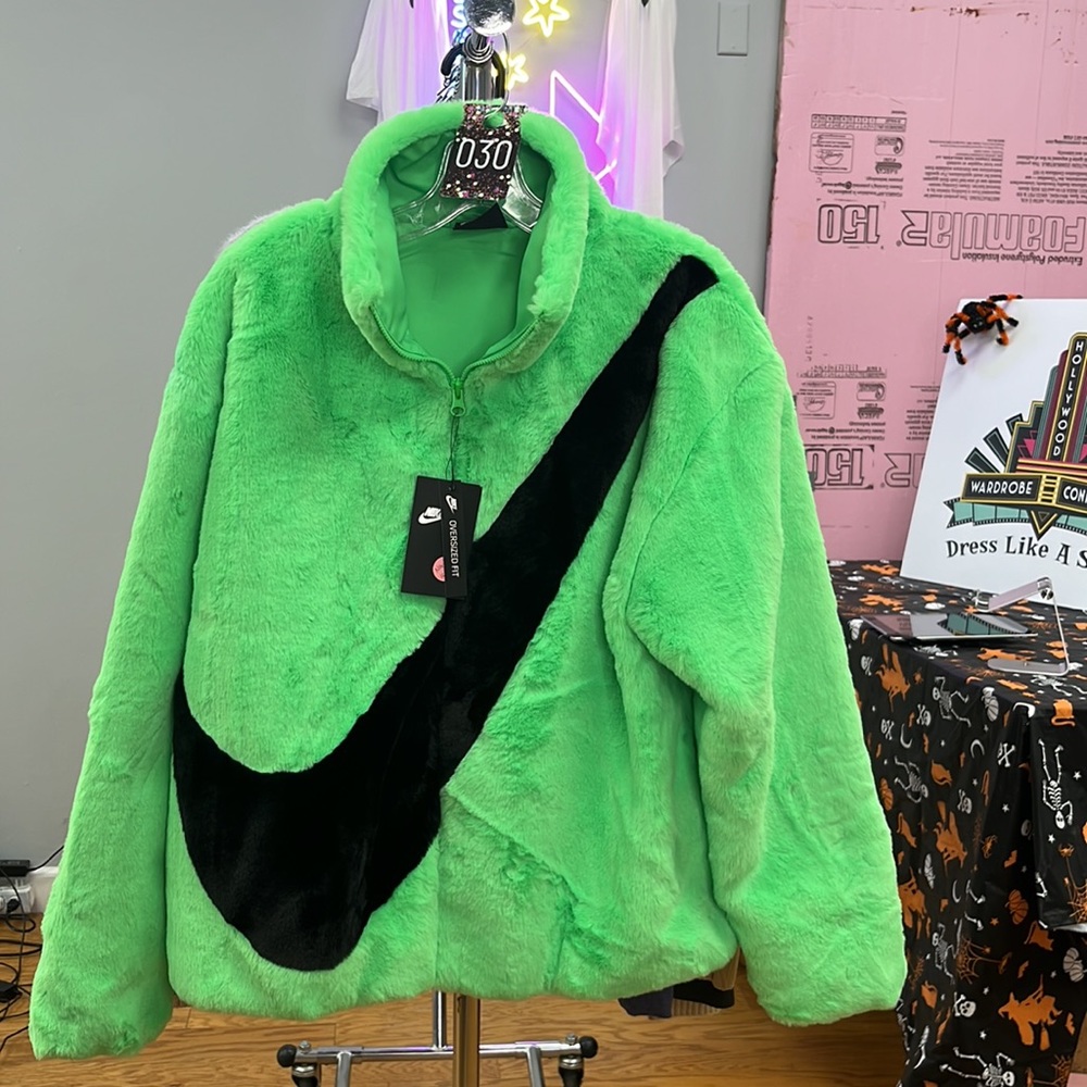 30 - Nike Plush Jacket NWT